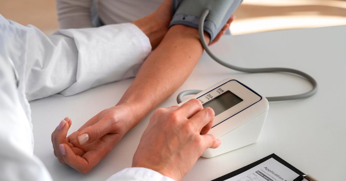 How to control high blood pressure emergency
